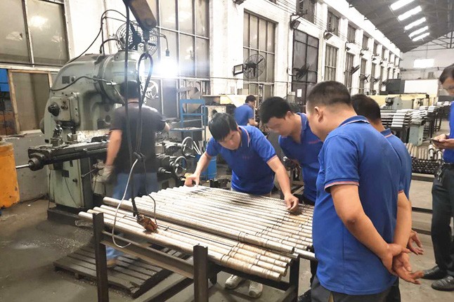鄭州市神龍泵業(yè)有限公司每周對各個(gè)工序進(jìn)行質(zhì)量監(jiān)督檢驗(yàn)的現(xiàn)場。